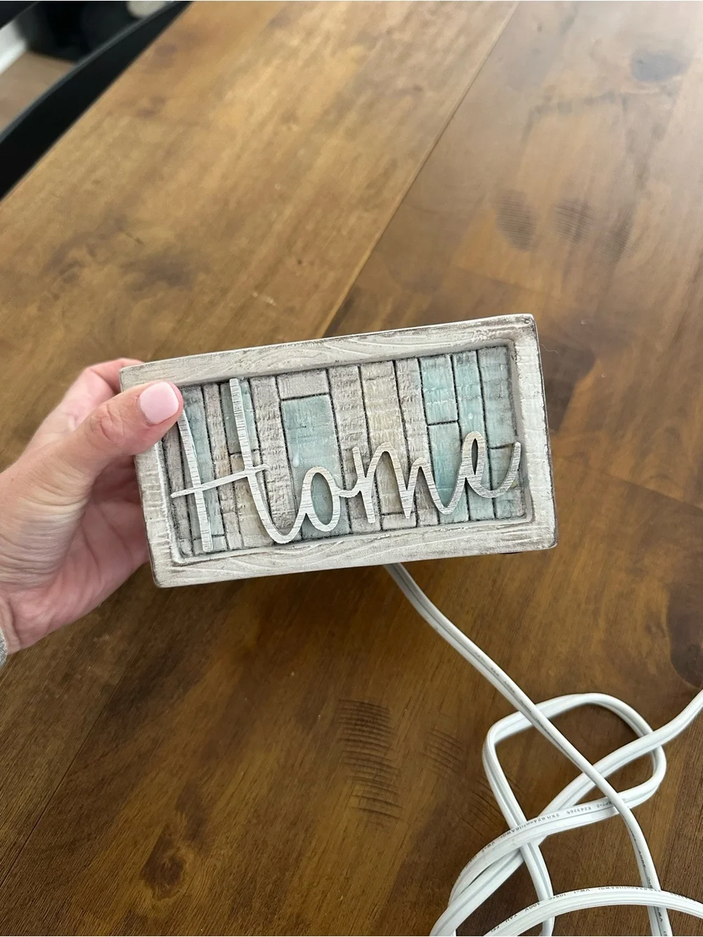 SCENTSY Rustic 'Home' Wax Melter in Weathered White and Light Blue